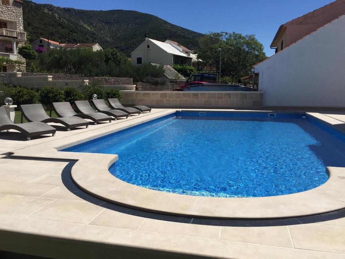 Apartments Villa Jadranka Adults Only Бол Екстер'єр фото
