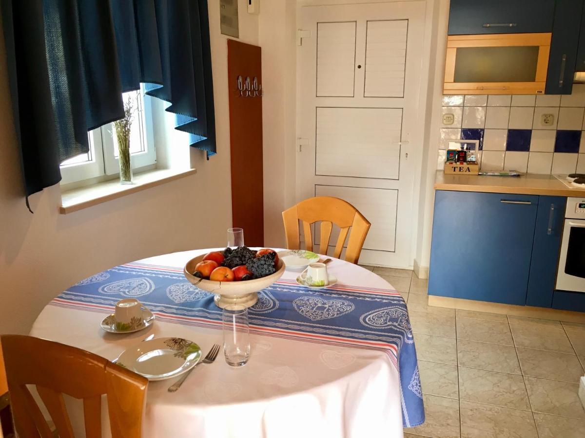 Apartments Villa Jadranka Adults Only Бол Екстер'єр фото
