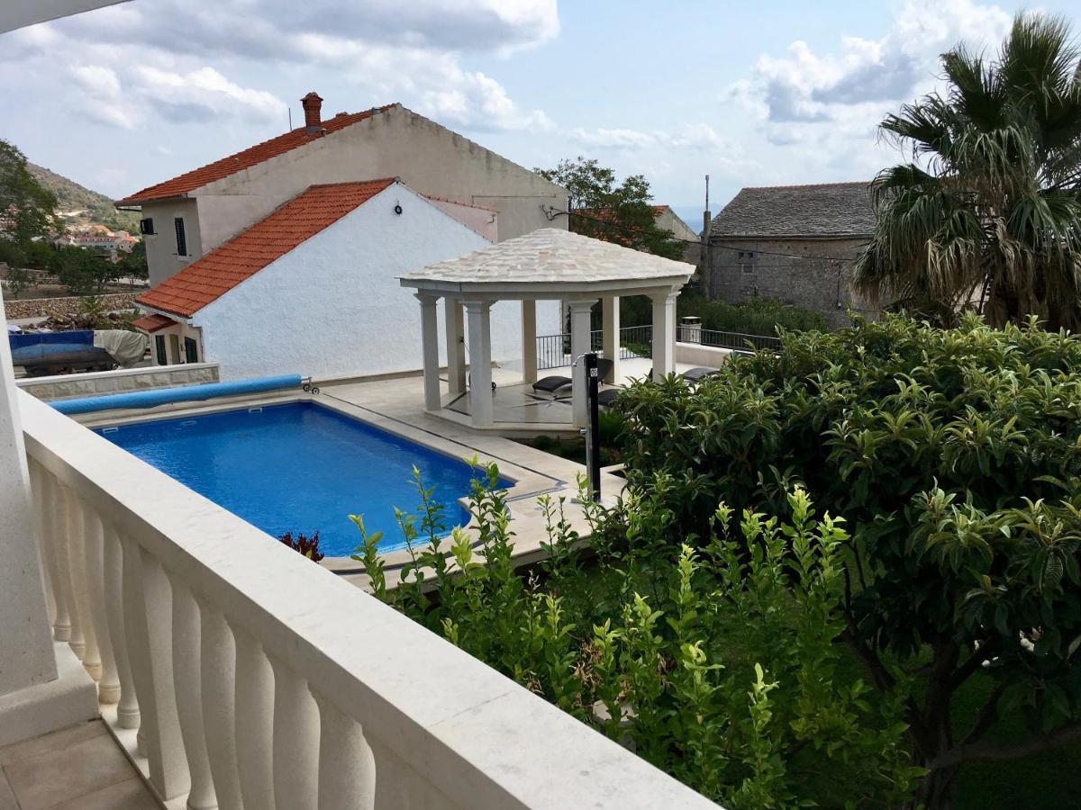 Apartments Villa Jadranka Adults Only Бол Екстер'єр фото
