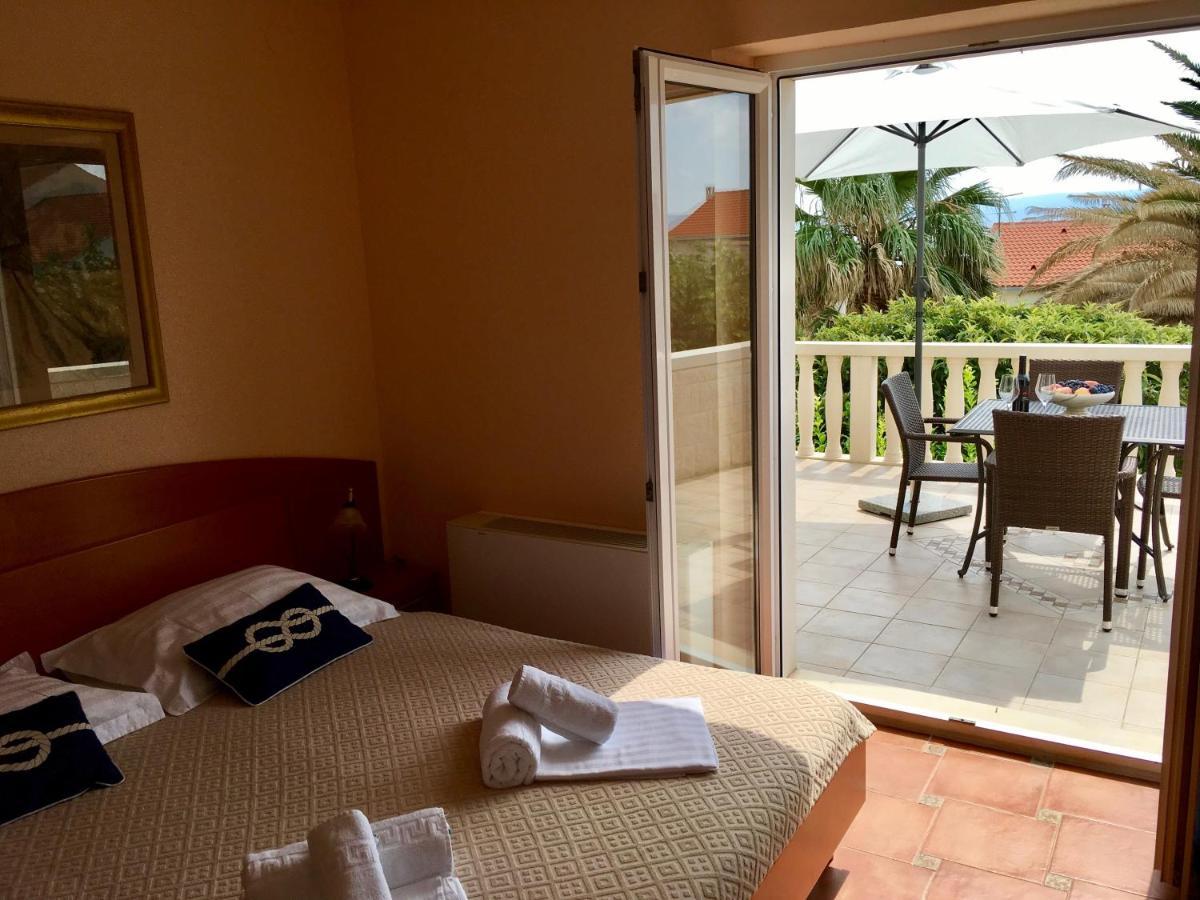 Apartments Villa Jadranka Adults Only Бол Екстер'єр фото