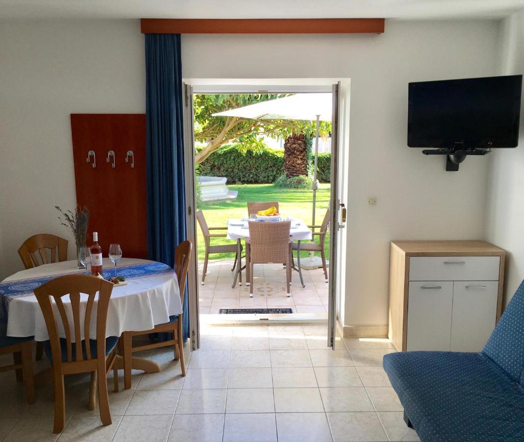 Apartments Villa Jadranka Adults Only Бол Екстер'єр фото